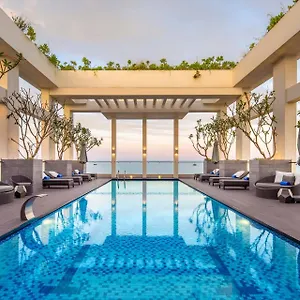https://paris-deli.dananghotels.net